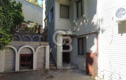 GÖLBAŞI KIZILCAŞAR ATAKENT SİTESİNDE ŞAHANE VİLLA