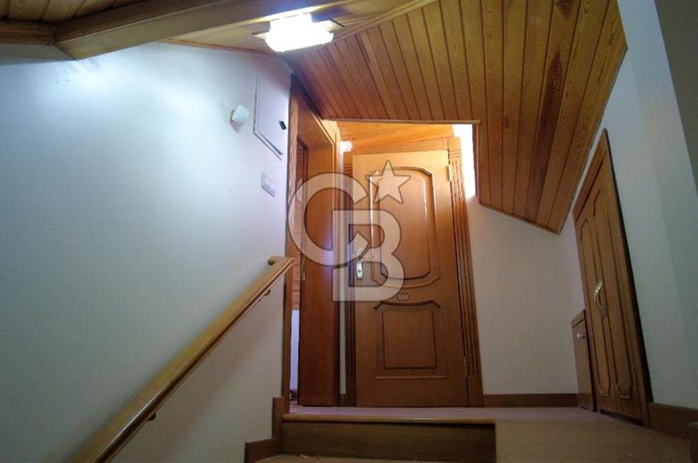 GÖLBAŞI KIZILCAŞAR ATAKENT SİTESİNDE ŞAHANE VİLLA