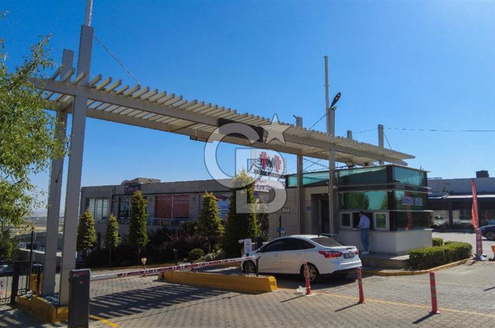 GÖLBAŞI KIZILCAŞAR ATAKENT SİTESİNDE ŞAHANE VİLLA