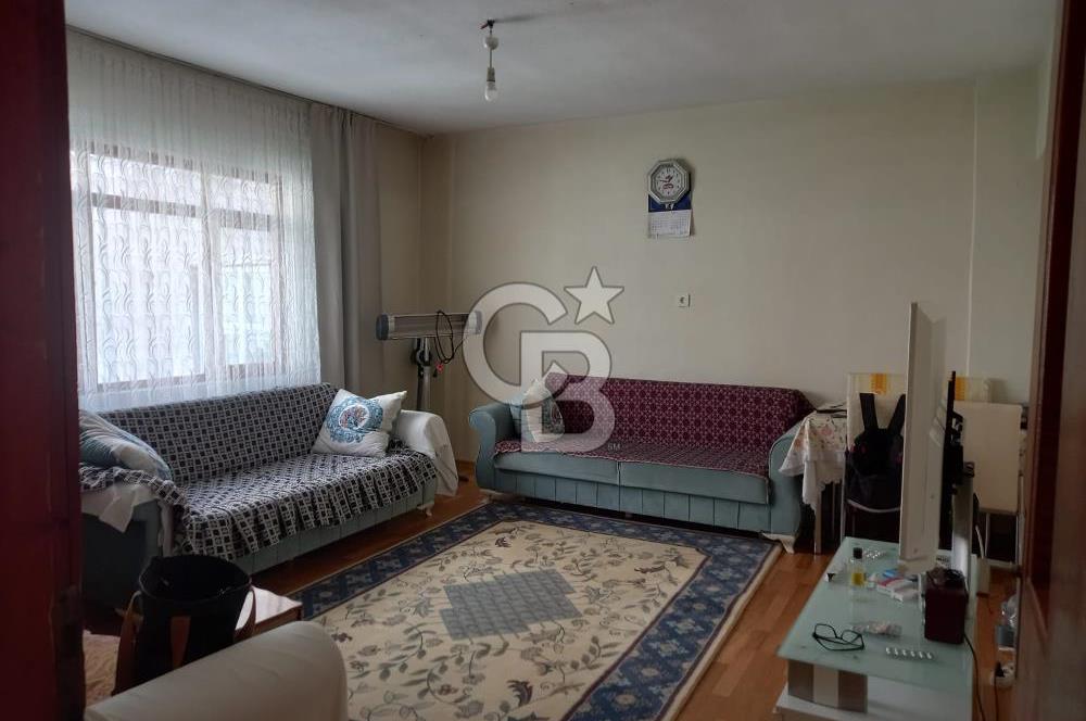 GÖLBAŞI SEĞMENLER OĞUZ KAAN USTA CADDESİ ÜZERİ SATILIK DAİRE