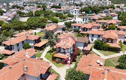 SEFERİHİSAR ÜRKMEZ'DE ERDEM-TUR SİTESİ'NDE SATILIK 3+1 VİLLA