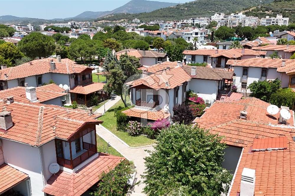 SEFERİHİSAR ÜRKMEZ'DE ERDEM-TUR SİTESİ'NDE SATILIK 3+1 VİLLA
