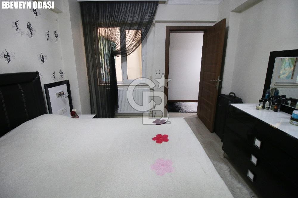 YATIRIMA UYGUN!! ANAYOLA CEPHE ARAKAT GENİŞ 3+1 DAİRE FIRSATI