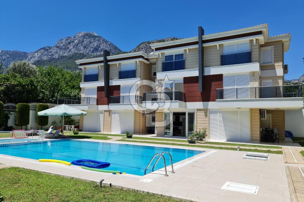 Kemer Göynük'te 4+1 Deniz Manzaralı Eşyalı Lüks Villa-Takas Olur