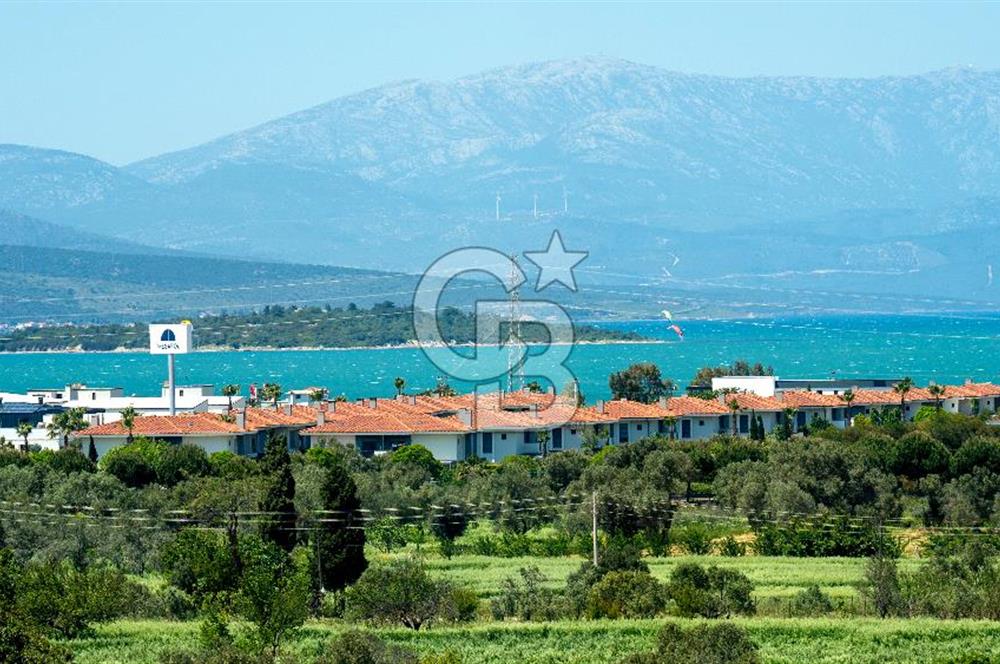 URLA KENT SİTESİ FULL DENİZ MANZARALI ÖZEL HAVUZLU VİLLA