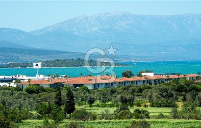 URLA KENT SİTESİ FULL DENİZ MANZARALI ÖZEL HAVUZLU VİLLA