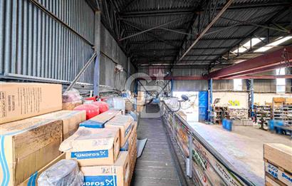 PENDİK KAYNARCA'DA E5'E PARALEL VİNÇLİ KİRALIK 1000 M2 DEPO