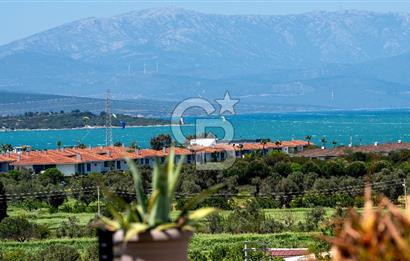 URLA KENT SİTESİ FULL DENİZ MANZARALI ÖZEL HAVUZLU VİLLA