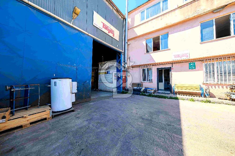 PENDİK KAYNARCA'DA E5'E PARALEL VİNÇLİ KİRALIK 1000 M2 DEPO