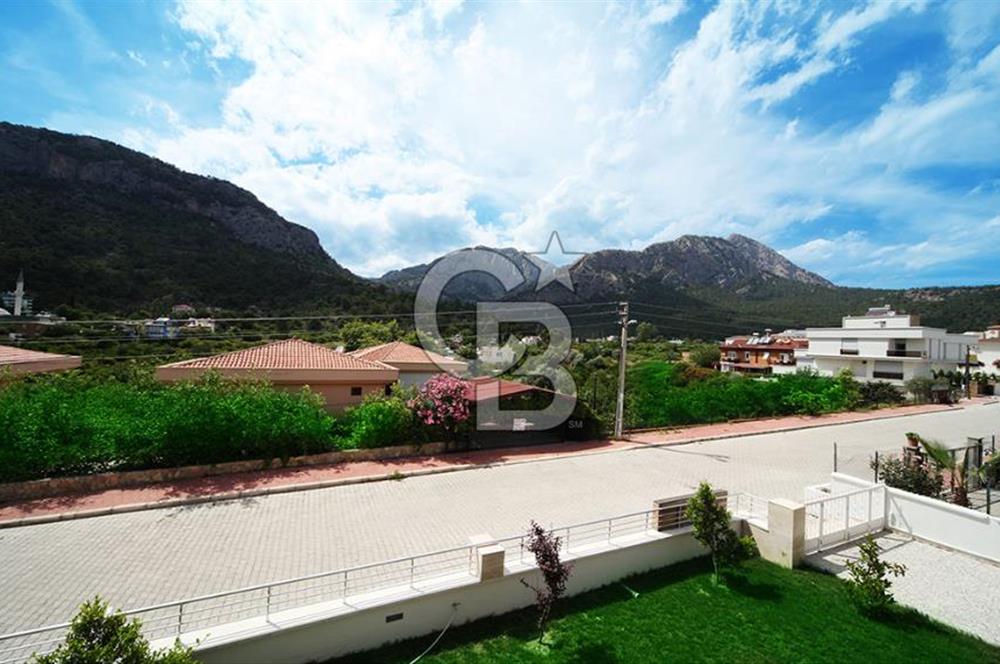 Kemer Göynük'te 4+1 Deniz Manzaralı Eşyalı Lüks Villa-Takas Olur