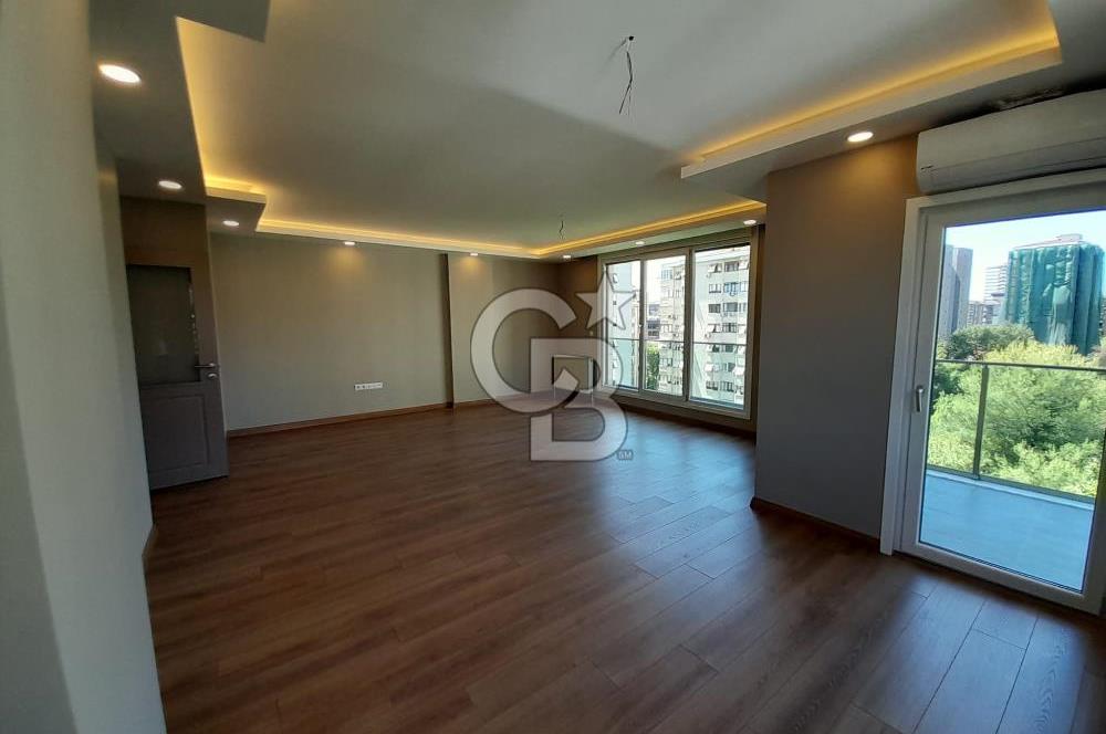 ERENKÖY DİVANIN SOKAĞINDA KİRALIK 3+1
