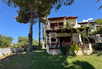 Satılık Gökova Güneş sitesi Deniz Manzaralı villa