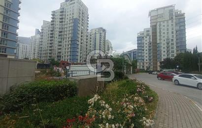AKKOZA DEFNE BLOK 3+1 ÇİFT BALKONLU FULL EŞYALI SATILIK DAİRE 