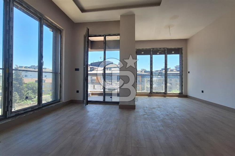 Çengelköy NEFES projesi 11m2 teraslı 2,5+1 çatı dubleks