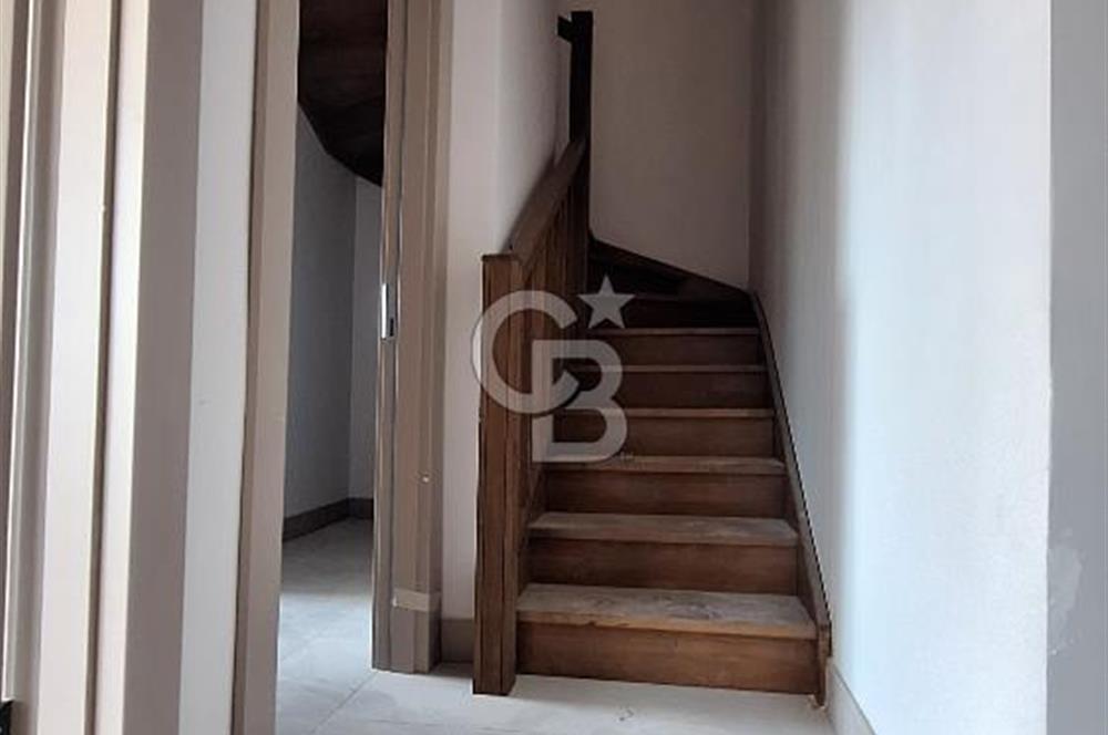 Çengelköy NEFES projesi 11m2 teraslı 2,5+1 çatı dubleks