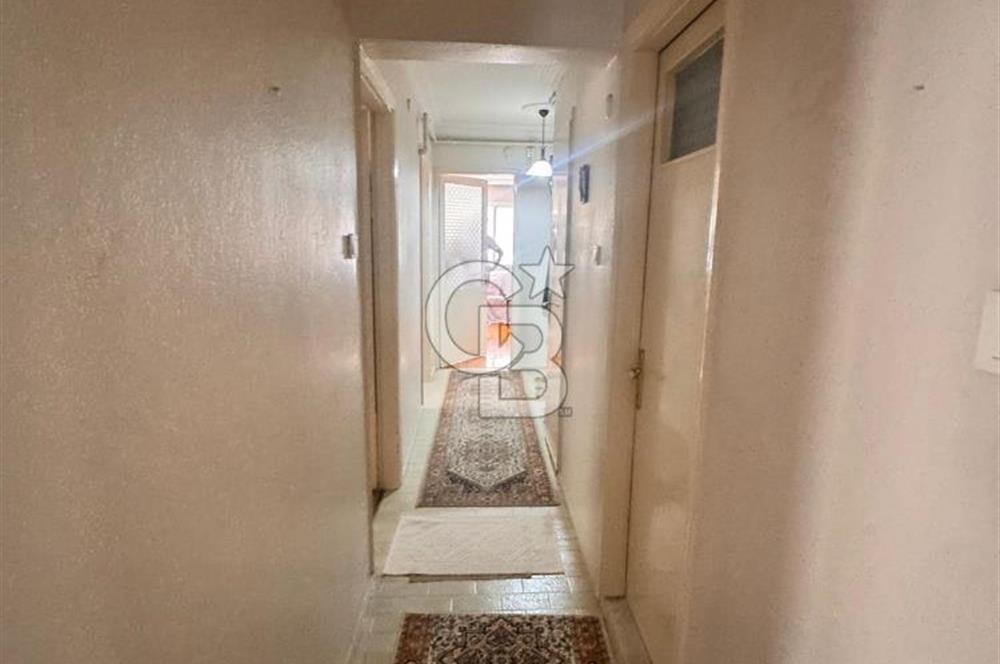 Buca Efelerde Köşe Konumda, Krediye Uygun 3+1 Ara Kat Daire!