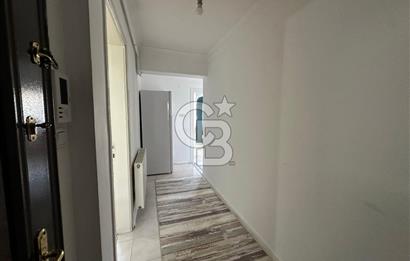 Gaziemir-Atıfbey, Sevgi Yolu Üzerinde Eşyalı 3+1 Kiralık Daire
