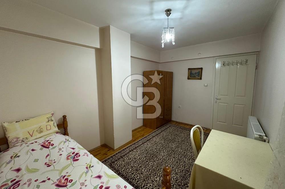 Gaziemir-Atıfbey, Sevgi Yolu Üzerinde Eşyalı 3+1 Kiralık Daire