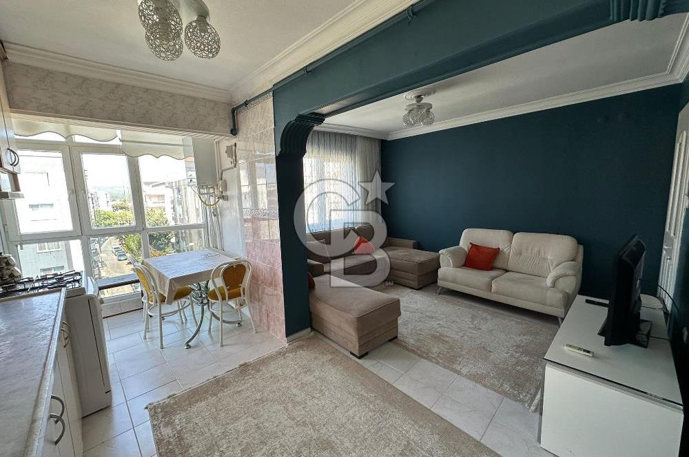 Gaziemir-Atıfbey, Sevgi Yolu Üzerinde Eşyalı 3+1 Kiralık Daire