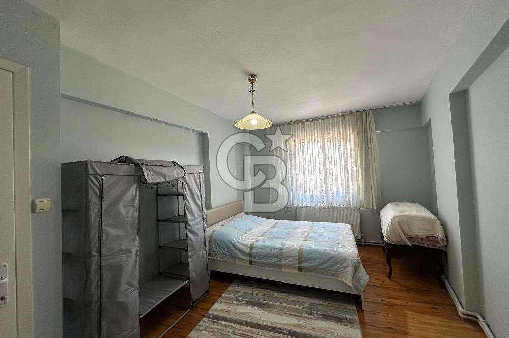 Gaziemir-Atıfbey, Sevgi Yolu Üzerinde Eşyalı 3+1 Kiralık Daire