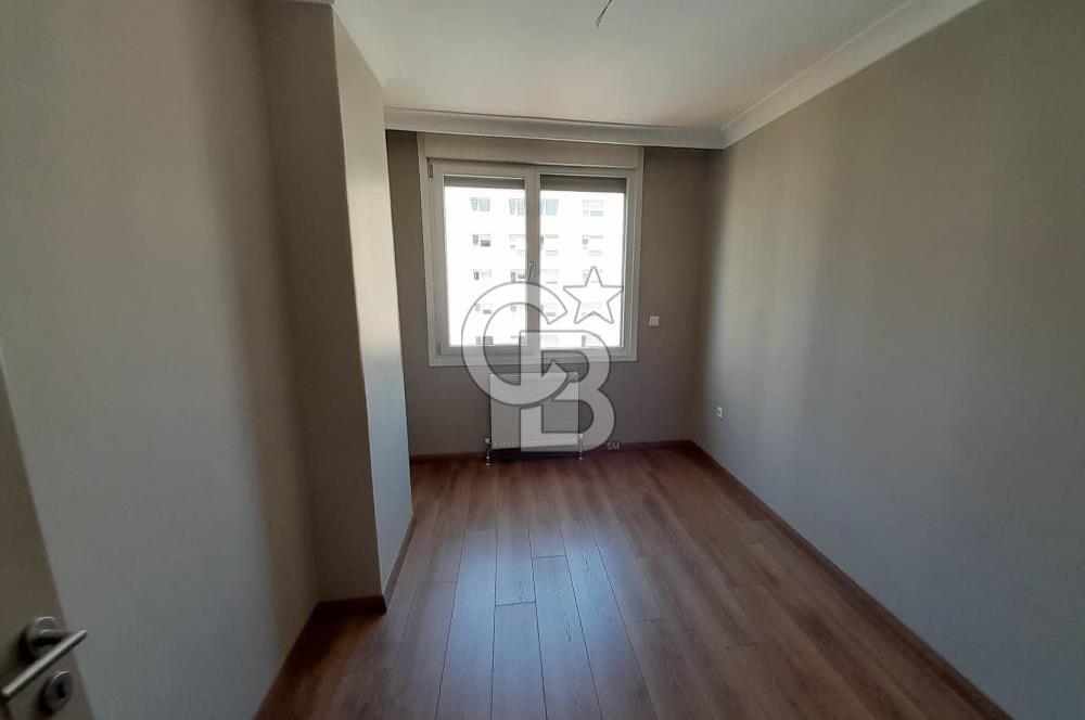 ERENKÖY DİVANIN SOKAĞINDA KİRALIK 3+1
