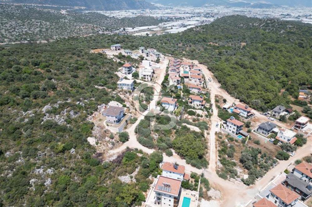 ANTALYA DEMRE KUMDAĞI PANORAMİK DENİZ MANZARALI SATILIK ARSA