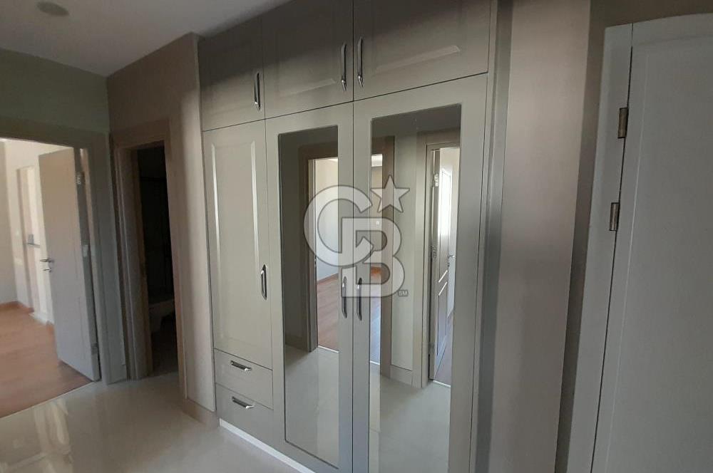 ERENKÖY DİVANIN SOKAĞINDA KİRALIK 3+1