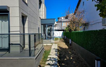 URLA ATATÜRK MAHALLESİ 5+1 HAVUZLU MÜSTAKİL VİLLA SATILIK