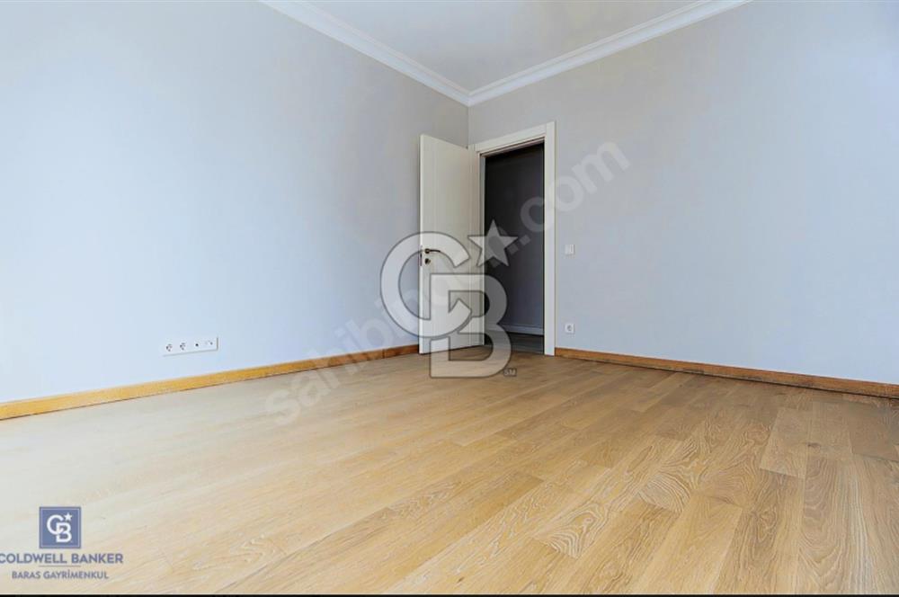 Bağdat Caddesi Şaşkınbakkal'da 3+1 Kiralık Ofis Katı