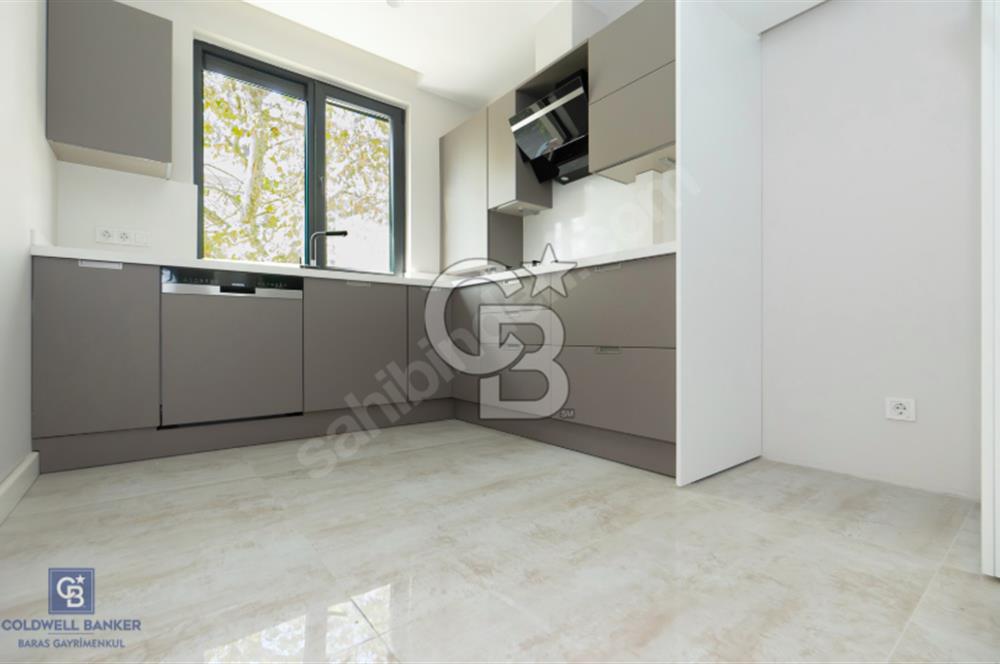 Bağdat Caddesi Şaşkınbakkal'da 3+1 Kiralık Ofis Katı