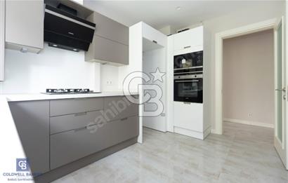 Bağdat Caddesi Şaşkınbakkal'da 3+1 Kiralık Ofis Katı