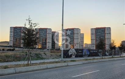 RELAX PLUS B BLOKTA BOŞ EŞYALI BALKONLU 1+1 SATILIK DAİRE