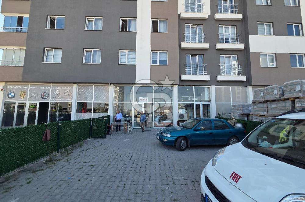 BAĞLICADA FULL YAPILI SATILIK DÜKKAN