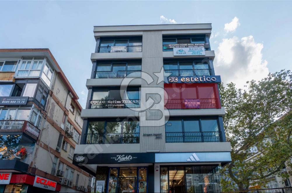 Bağdat Caddesi Şaşkınbakkal'da 3+1 Kiralık Ofis Katı