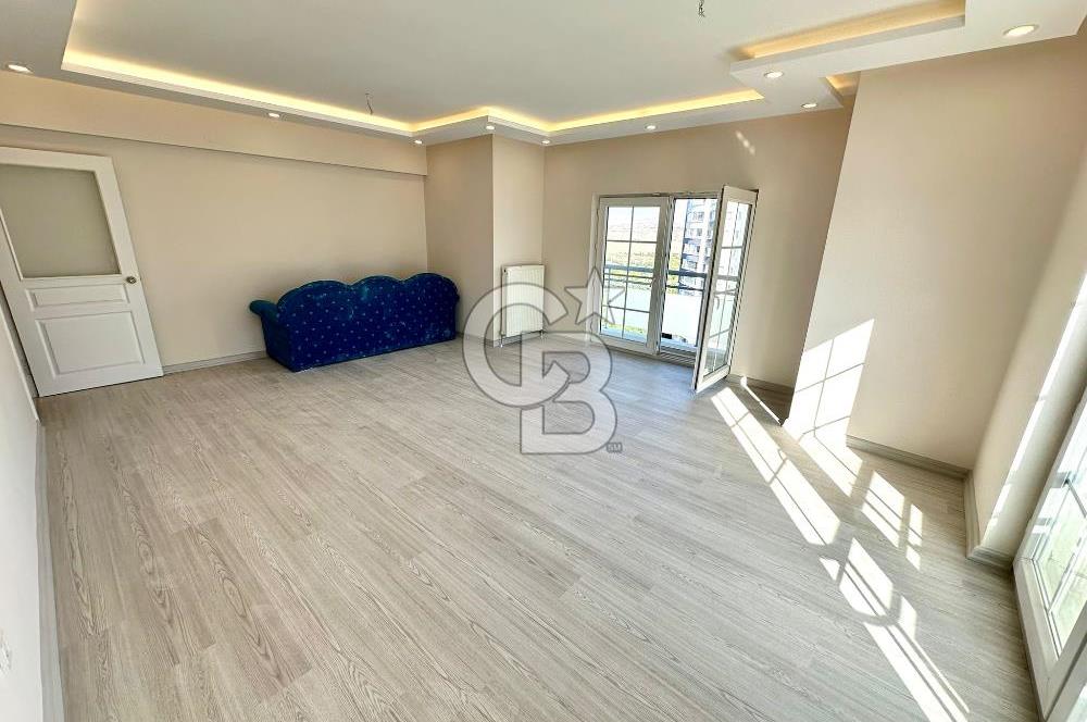 MAMAK ATİK1 PARK SİTESİNDE ÖN CEPHE 3+1 ŞEREFİYELİ SATILIK DAİRE