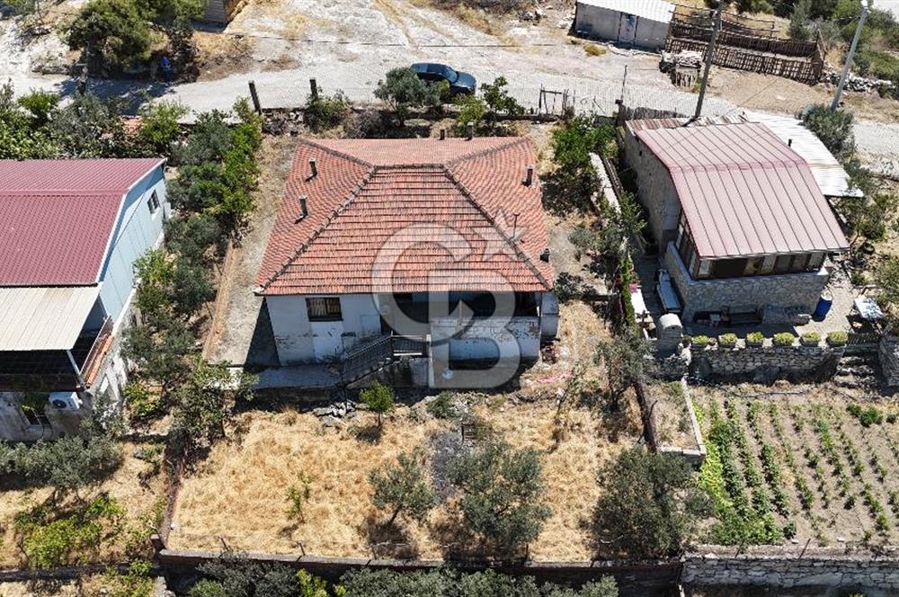 FOÇA ILIPINAR MAH.SATILIK 400 M² ARSA ve 140 M² KARGİR EV