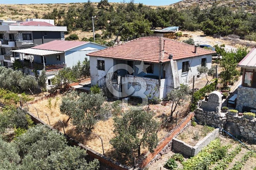 FOÇA ILIPINAR MAH.SATILIK 400 M² ARSA ve 140 M² KARGİR EV