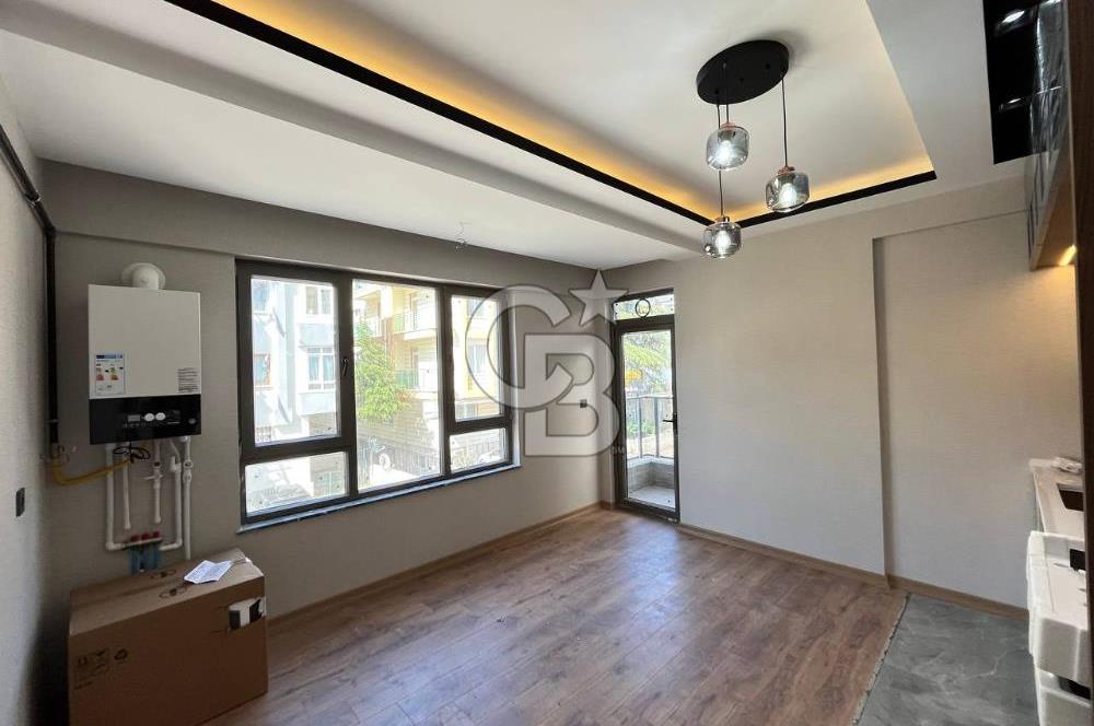 MOGAN GÖLÜ MANZARALI SATILIK 2+1 DAİRE
