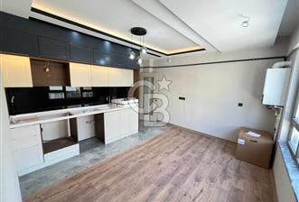 MOGAN GÖLÜ MANZARALI SATILIK 2+1 DAİRE