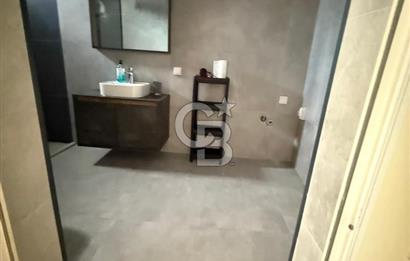 YALIÇİFTLİK'DE YILLIK KİRALIK BAHÇE KATI 2+1 HAVUZLU DAİRE