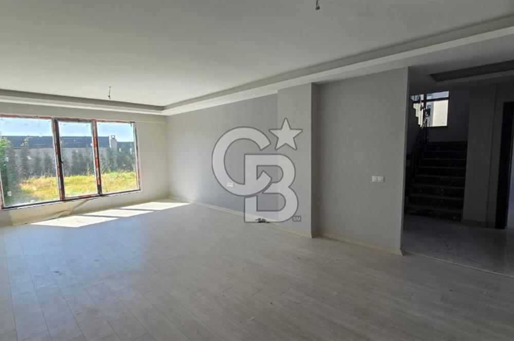 BAĞLICA ZİRVE CEDDESİNDE GÜLHANIM KONAKLARINDA NATAMAM VİLLA