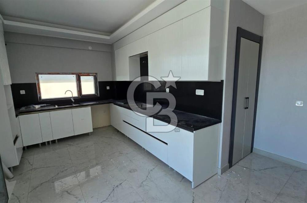 BAĞLICA ZİRVE CEDDESİNDE GÜLHANIM KONAKLARINDA NATAMAM VİLLA