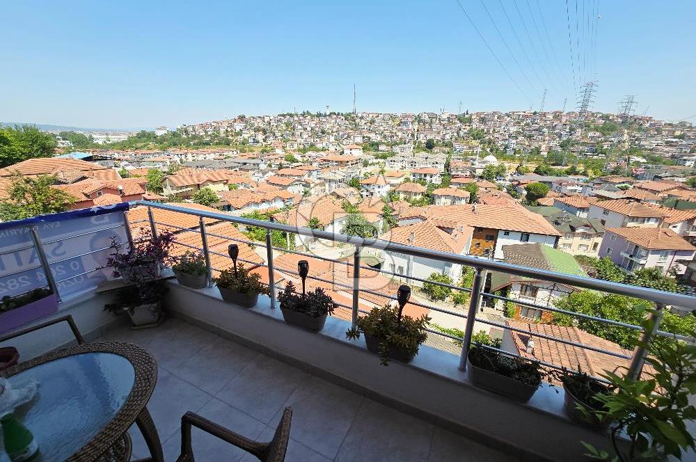 Panaromik Manzaralı Ferah Ve Geniş 3+1