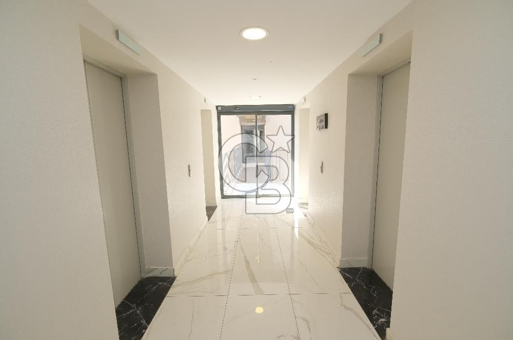 TRADEMARK STUDİO BORNOVA’ DA  EŞYALI 1+1 KİRALIK DAİRE 