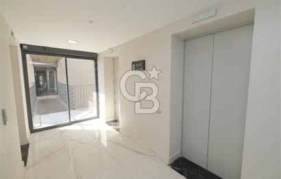 TRADEMARK STUDİO BORNOVA’ DA  EŞYALI 1+1 KİRALIK DAİRE 