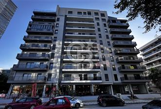 Bayraklı Plazalar Bölgesinde Satılık Dublex, 4+1, 254m2, 4 Banyo