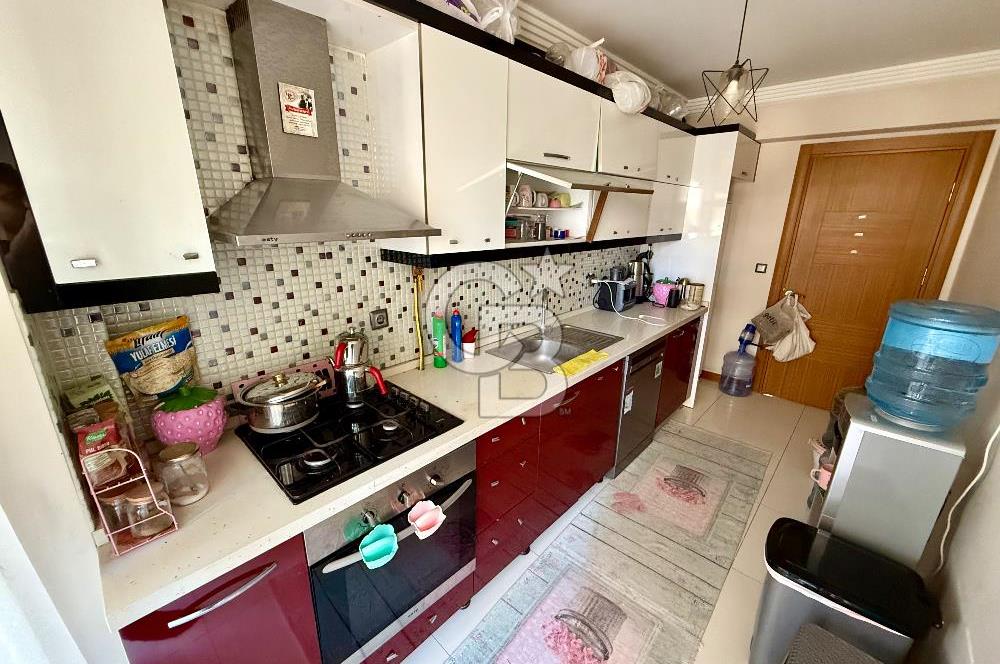 İzmir Karşıyaka Şemikler Mah. 3+1 Merkezi Konum Satılık Daire