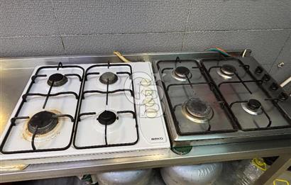 KARŞIYAKA MERKEZ'DE DEVREN KİRALIK YEMEK SALONU