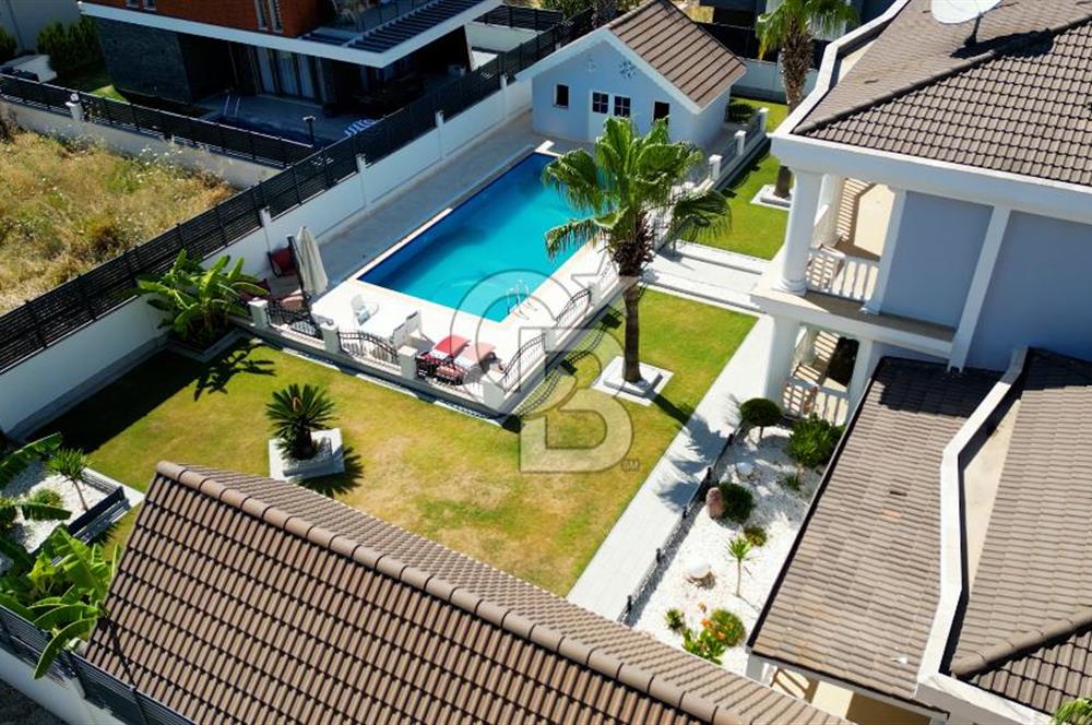 AYDIN KUŞADASI SOĞUCAK’TA EŞYALI YÜZME HAVUZLU SATILIK 5+2 LÜKS VİLLA