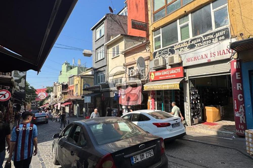 İstanbul Eminönü Mercanağa'da Satılık Müstakil Dükkan